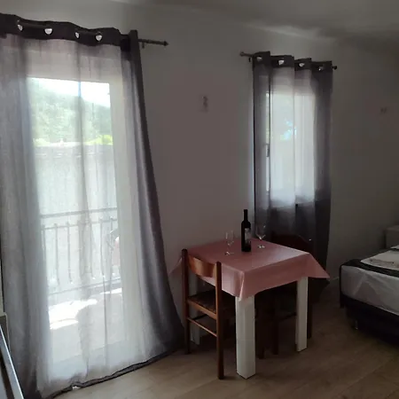 Glibic Appartamento Zaostrog